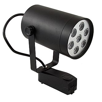 Система освещения: 7*1W 220v 560Lm 3200K D90